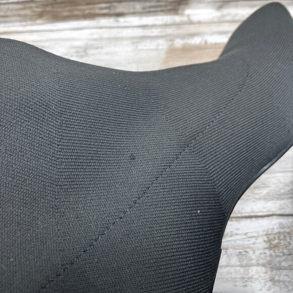 Vivaia Boots Sz 38/US 7 Regina Square Toe Ankle Bootie Block Heel Minimalist - Picture 8 of 12